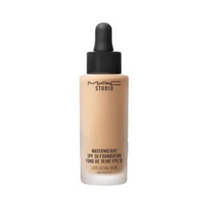 Studio Waterweight Foundation SPF 30