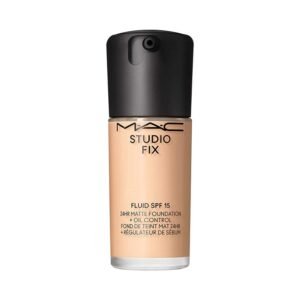 Studio Fix Fluid SPF 15 24HR Matte Foundation + Oil Control 30ml